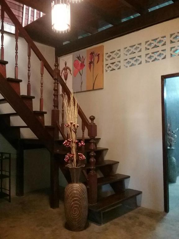 Sawang Guesthouse Ban Sawang Yai エクステリア 写真